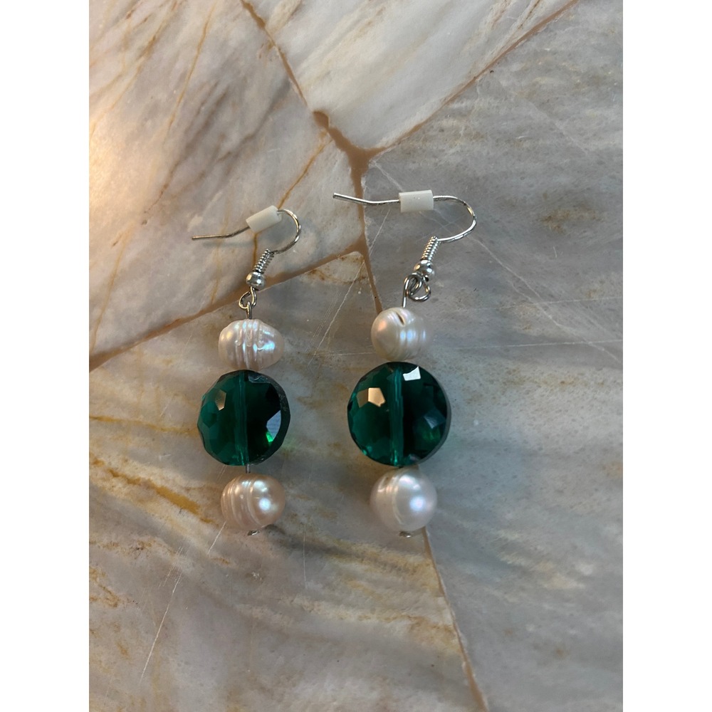 Green Glass & faux Pearl Drop Earrings Silver Tone Handmade Dangle 1.75" - Picture 6 of 7